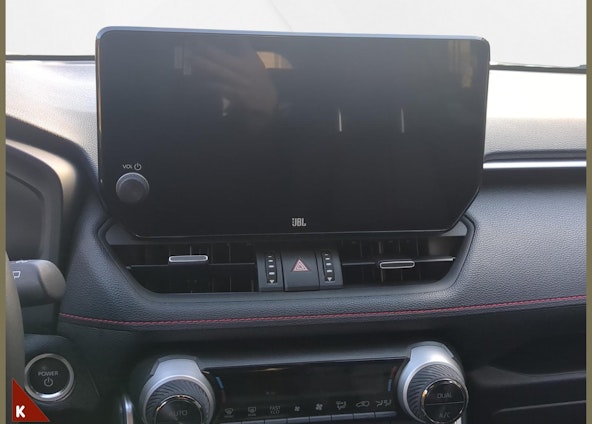 Vehicle image 14 Vehicle image 14