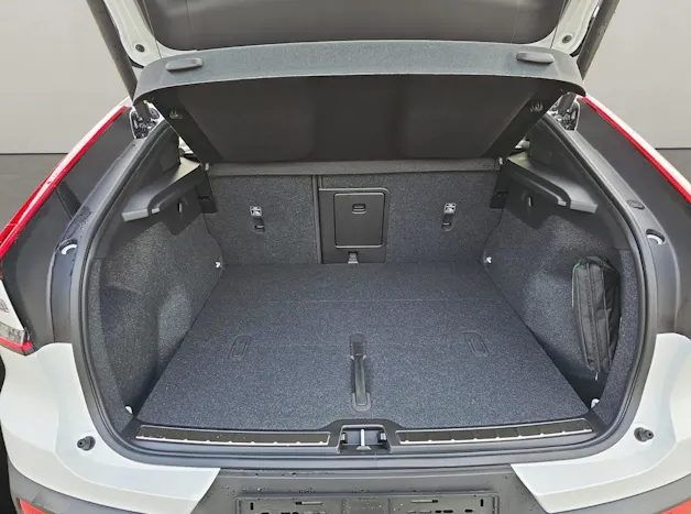 Volvo C40 E80 Plus