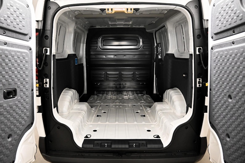 Vehicle image KIA PV5