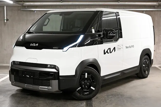 Kia PV5 Cargo 71.2 kWh Plus