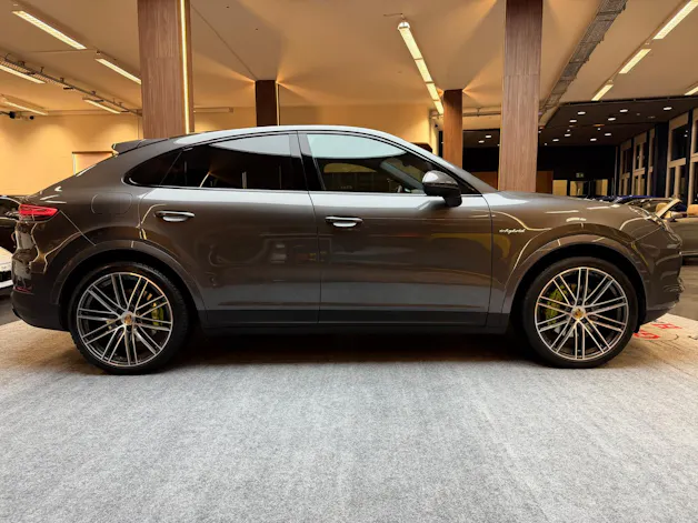 Porsche Cayenne Coupé 3.0 V6 E-Hybrid