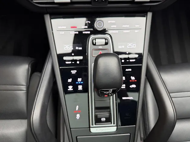 Porsche Cayenne Coupé 3.0 V6 E-Hybrid