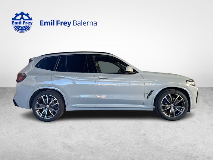 Vehicle image BMW X3