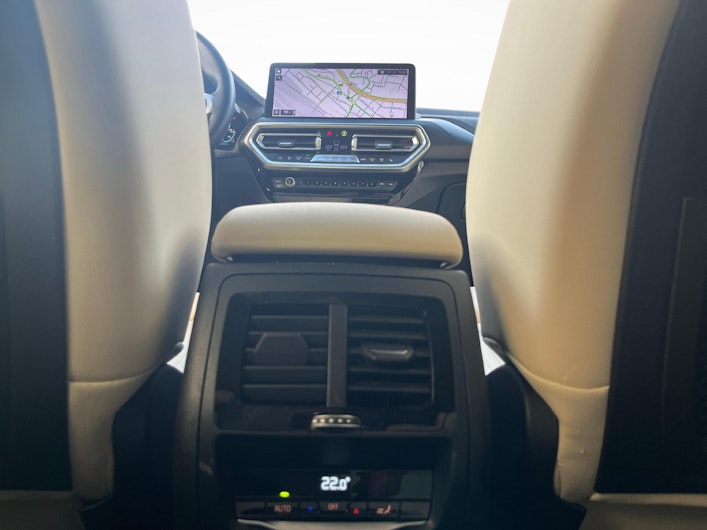 Vehicle image BMW X3