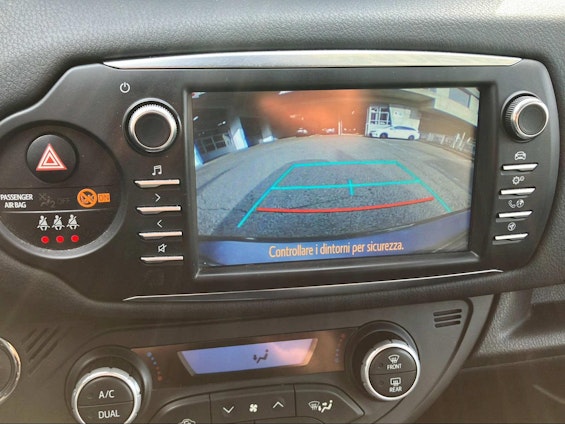 Vehicle image 10 Vehicle image 10