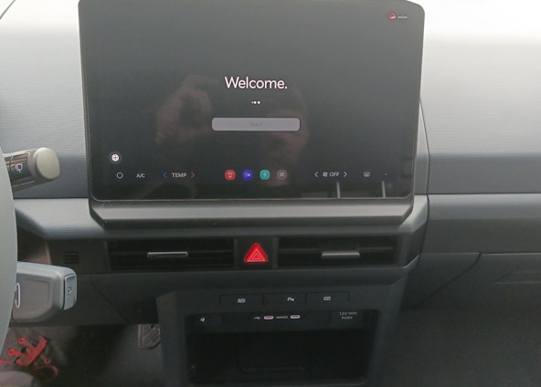 Vehicle image 8 Vehicle image 8