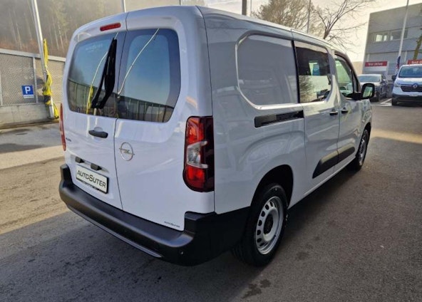 Vehicle image 2 Vehicle image 2