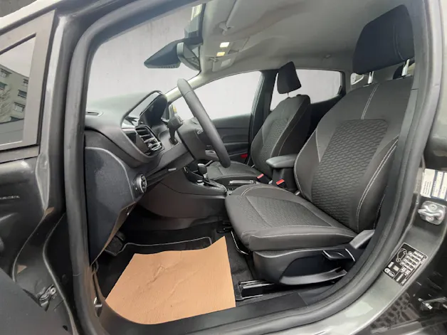 Ford Fiesta 1.0 EcoB Hybrid Titanium