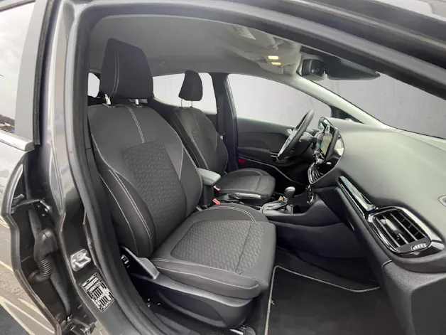 Ford Fiesta 1.0 EcoB Hybrid Titanium