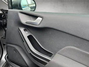 Ford Fiesta 1.0 EcoB Hybrid Titanium