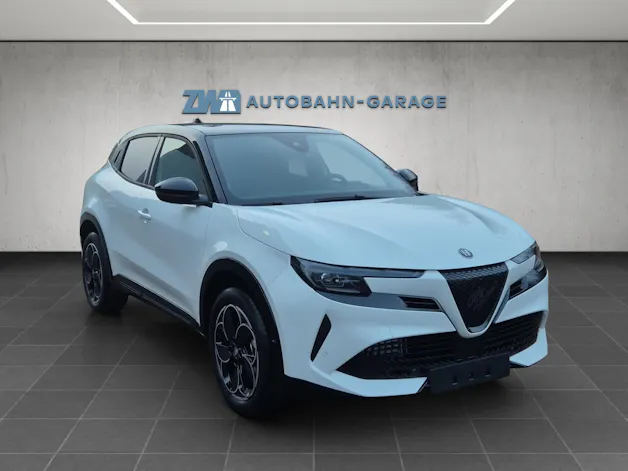 Alfa Romeo Junior 1.2 Ibrida Q4