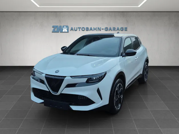 Alfa Romeo Junior 1.2 Ibrida Q4