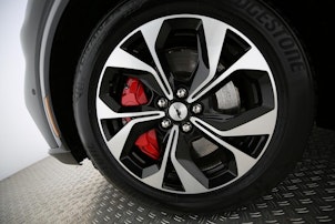 Vehicle image FORD Mustang Mach-E Standard AWD