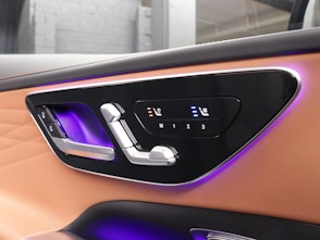 Vehicle image MERCEDES-BENZ C 220 d Swiss Star AMG Line 4matic Kombi