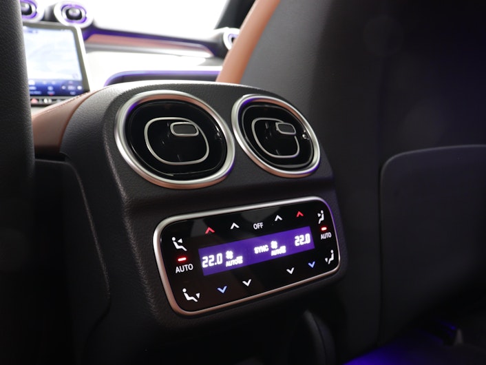 Vehicle image MERCEDES-BENZ C 220