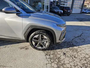 Hyundai Tucson 1.6 T-GDi HEV Amplia 4WD