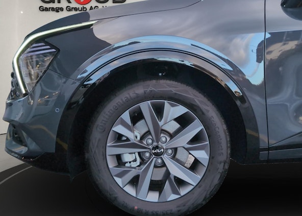 Vehicle image 15 Vehicle image 15