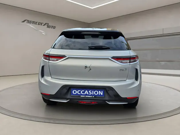 DS Automobiles 3 Crossback E-Tense So Chic