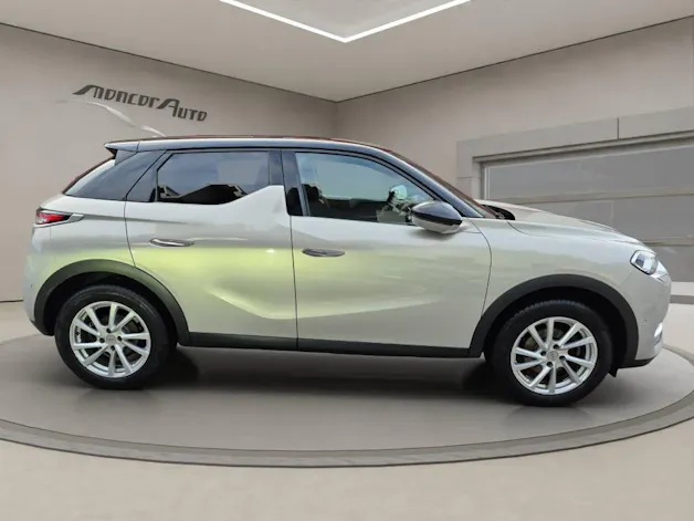DS Automobiles 3 Crossback E-Tense So Chic