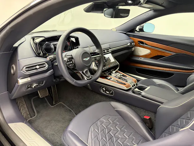 ASTON MARTIN Vanquish 5.2 V12 Bi-Turbo