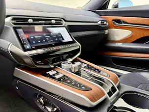 ASTON MARTIN Vanquish 5.2 V12 Bi-Turbo