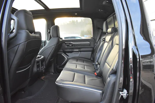 Dodge Ram 1500 Limited Night Edition Hurrican 540 PS