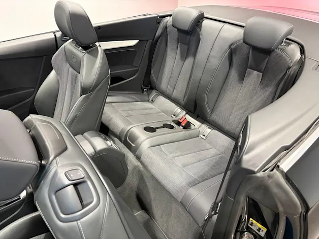Audi S5 Cabriolet 3.0 TFSI quattro tiptronic