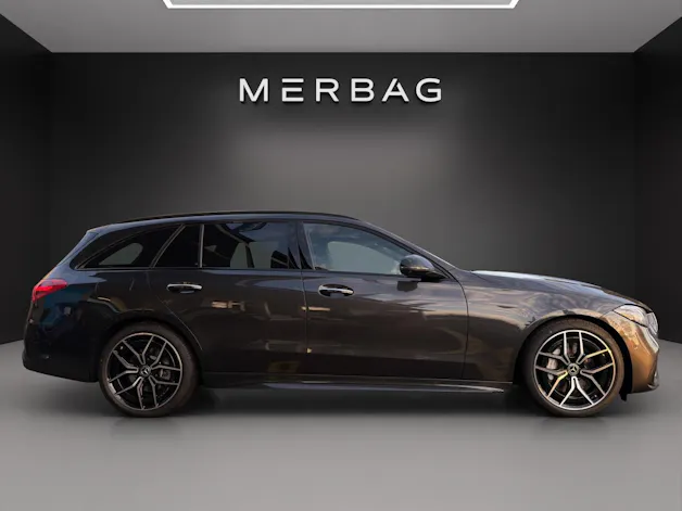 Mercedes-Benz C 300 T 4 Matic