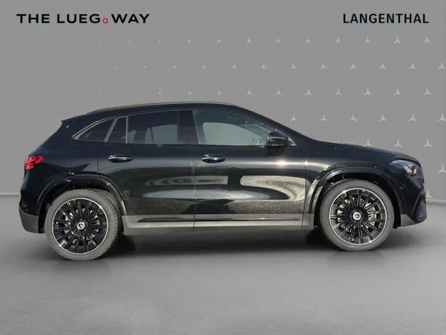Mercedes-Benz GLA 250 4Matic 8G-DCT Swiss Star
