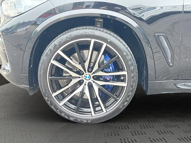 BMW X5 xDrive M50i Steptronic