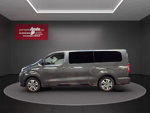 Peugeot Traveller Business VIP Long