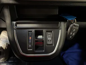 Peugeot Traveller Business VIP Long