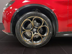 Alfa Romeo STELVIO 2.0 Q4 280 Intensa