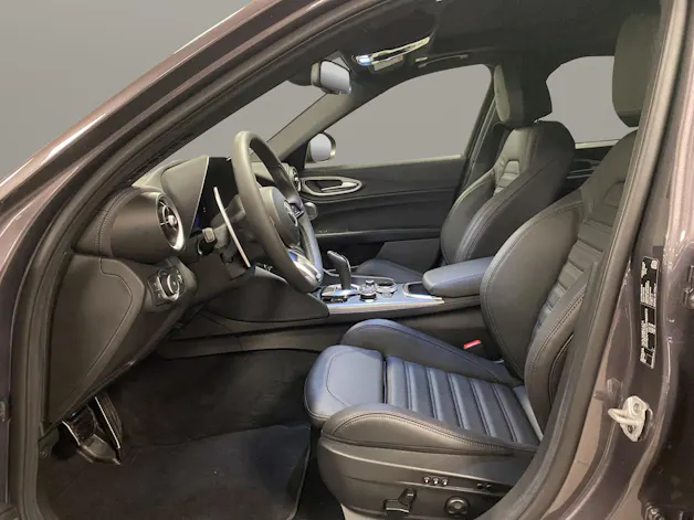 Alfa Romeo Giulia 2.0 Q4 280 Veloce P