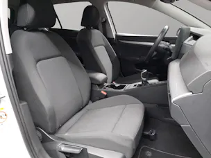 VW Golf 1.5 TSI Basis