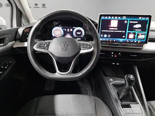 VW Golf 1.5 TSI Basis