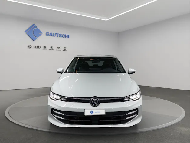 VW Golf 1.5 TSI Basis