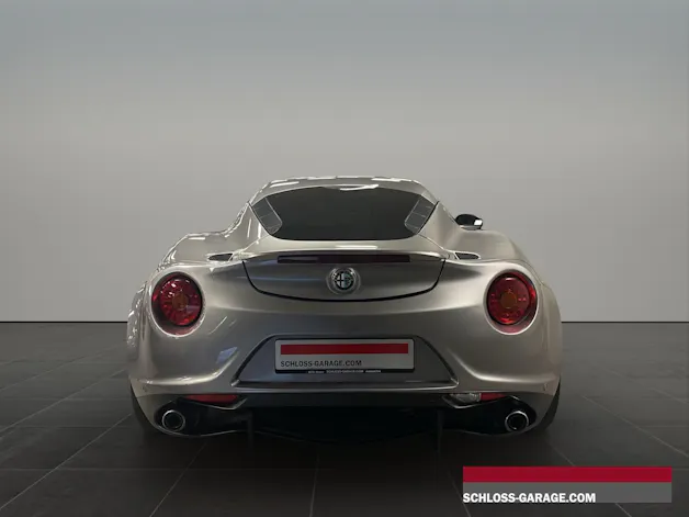 Alfa Romeo 4C 1750 TBI TCT 1750 TBi