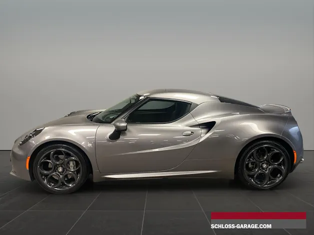 Alfa Romeo 4C 1750 TBI TCT 1750 TBi