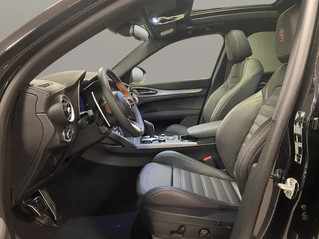 Alfa Romeo STELVIO 2.0 Q4 280 Intensa