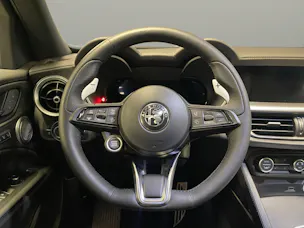 Alfa Romeo STELVIO 2.0 Q4 280 Veloce P
