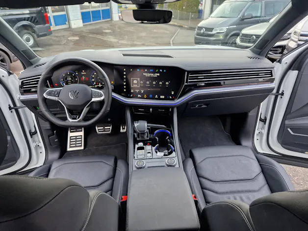 VW Touareg 3.0 TDI R-Line Tiptronic