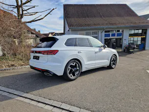 VW Touareg 3.0 TDI R-Line Tiptronic
