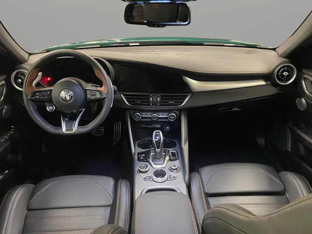 Alfa Romeo Giulia 2.0 Q4 Intensa Sky