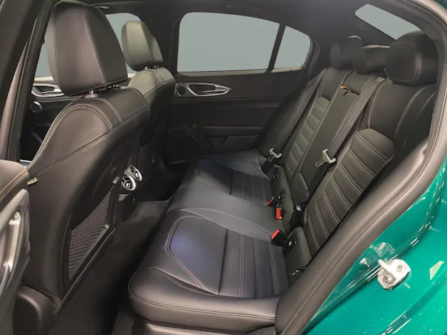 Alfa Romeo Giulia 2.0 Q4 Intensa Sky