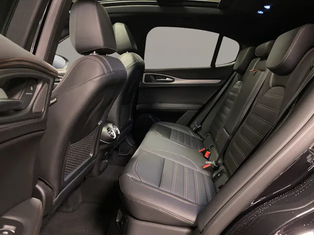 Alfa Romeo STELVIO 2.0 Q4 280 Intensa