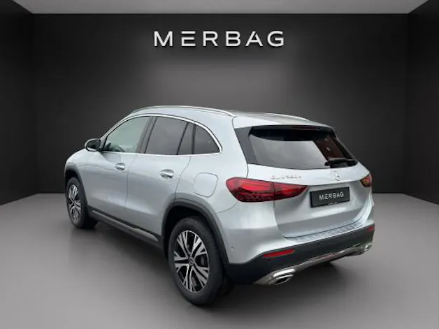 Mercedes-Benz GLA 250 e EQ Star 8G-DCT