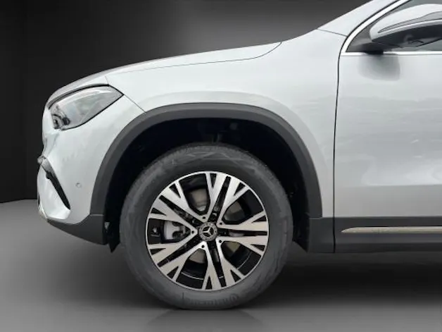 Mercedes-Benz GLA 250 e EQ Star 8G-DCT