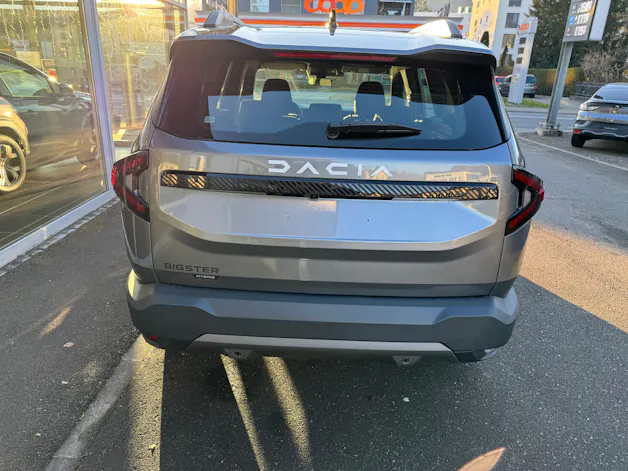 Dacia Bigster 1.8 Hybrid Expression