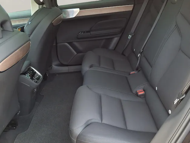 Volvo ES90 Ultra